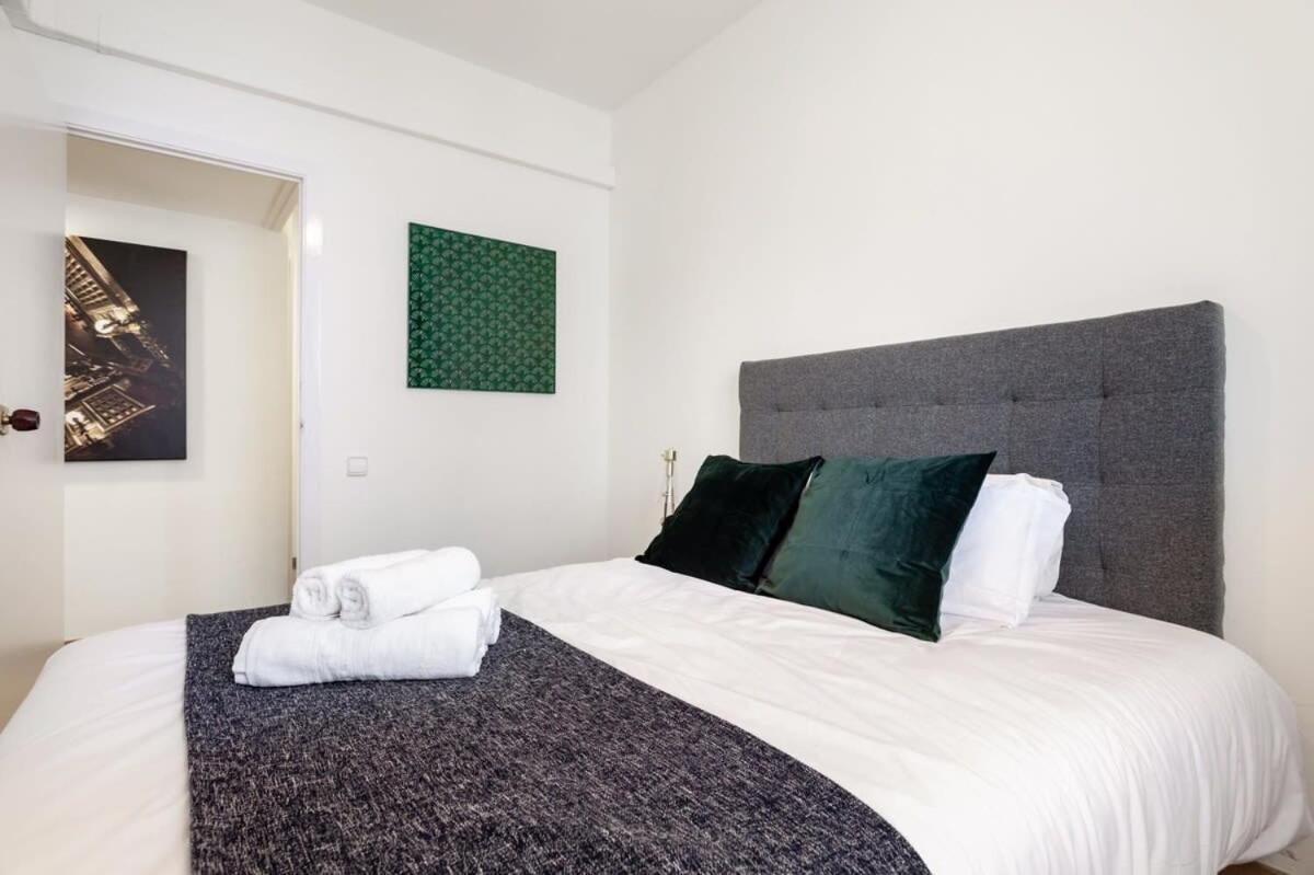Exclusive Huge 4 Double Bedroom City Center Βαρκελώνη Εξωτερικό φωτογραφία